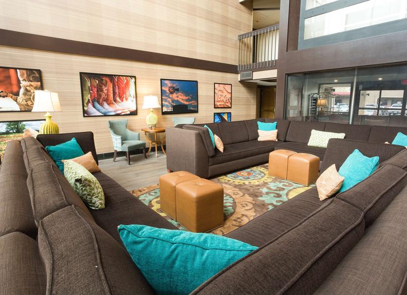 Lounge Photo