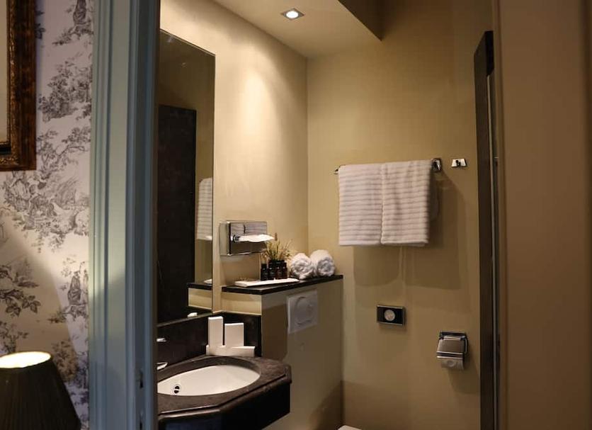 Bathroom Photo