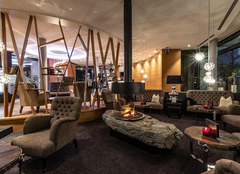 Lounge Photo