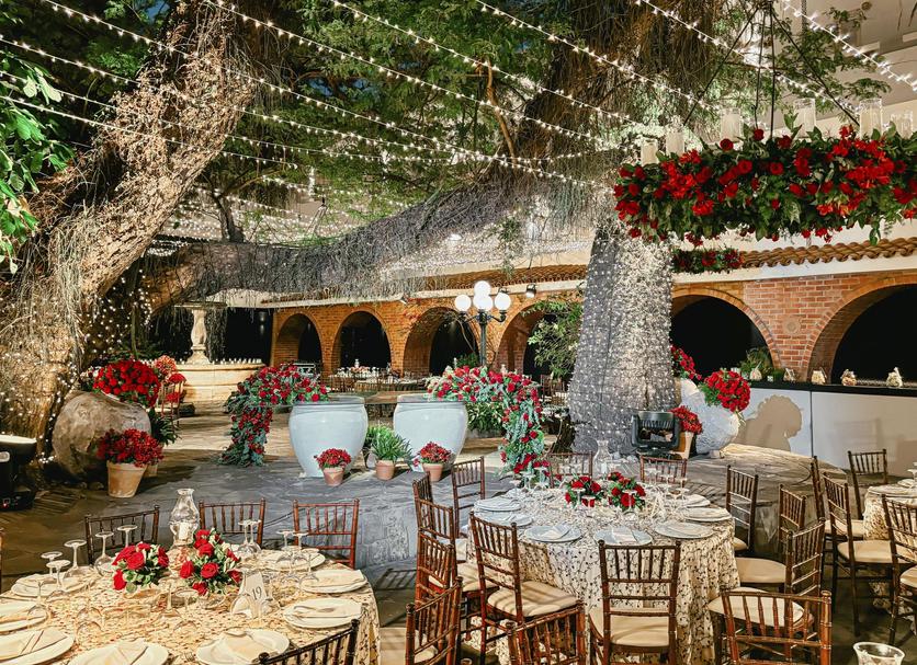 Banquet hall Photo