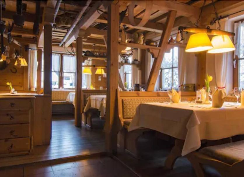 Restaurant Photo