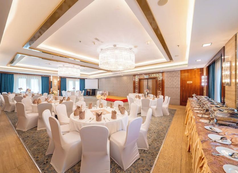 Banquet hall Photo