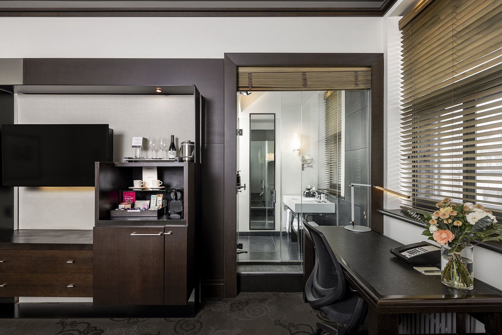 Room amenity