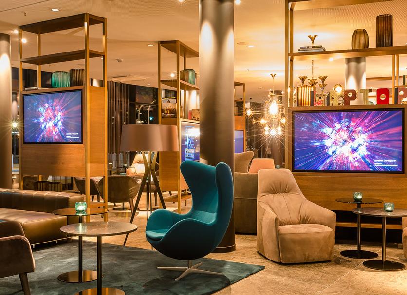Lounge Photo