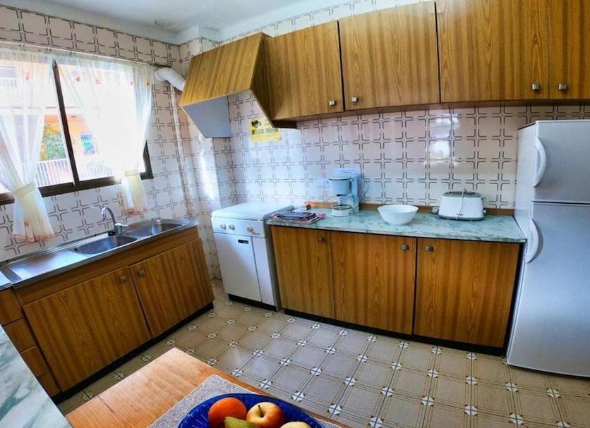 Kitchen Photo