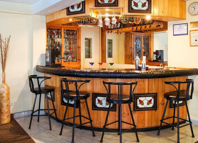 Bar Photo