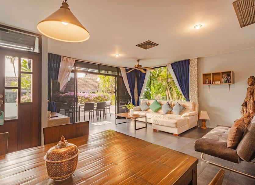 Living room Photo