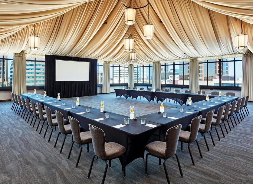Conference room Photo