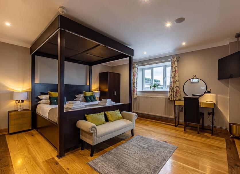 Bedroom Photo