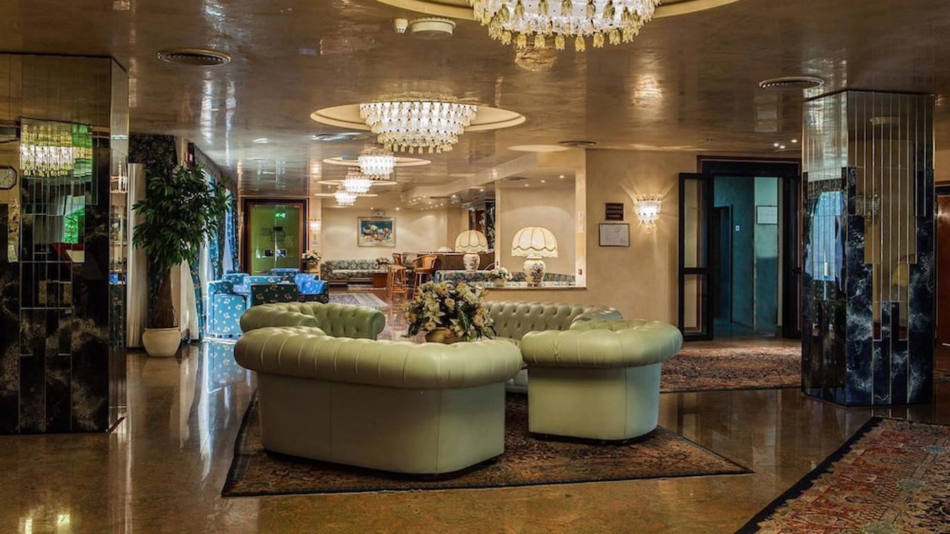 Hotel Leonardo Da Vinci