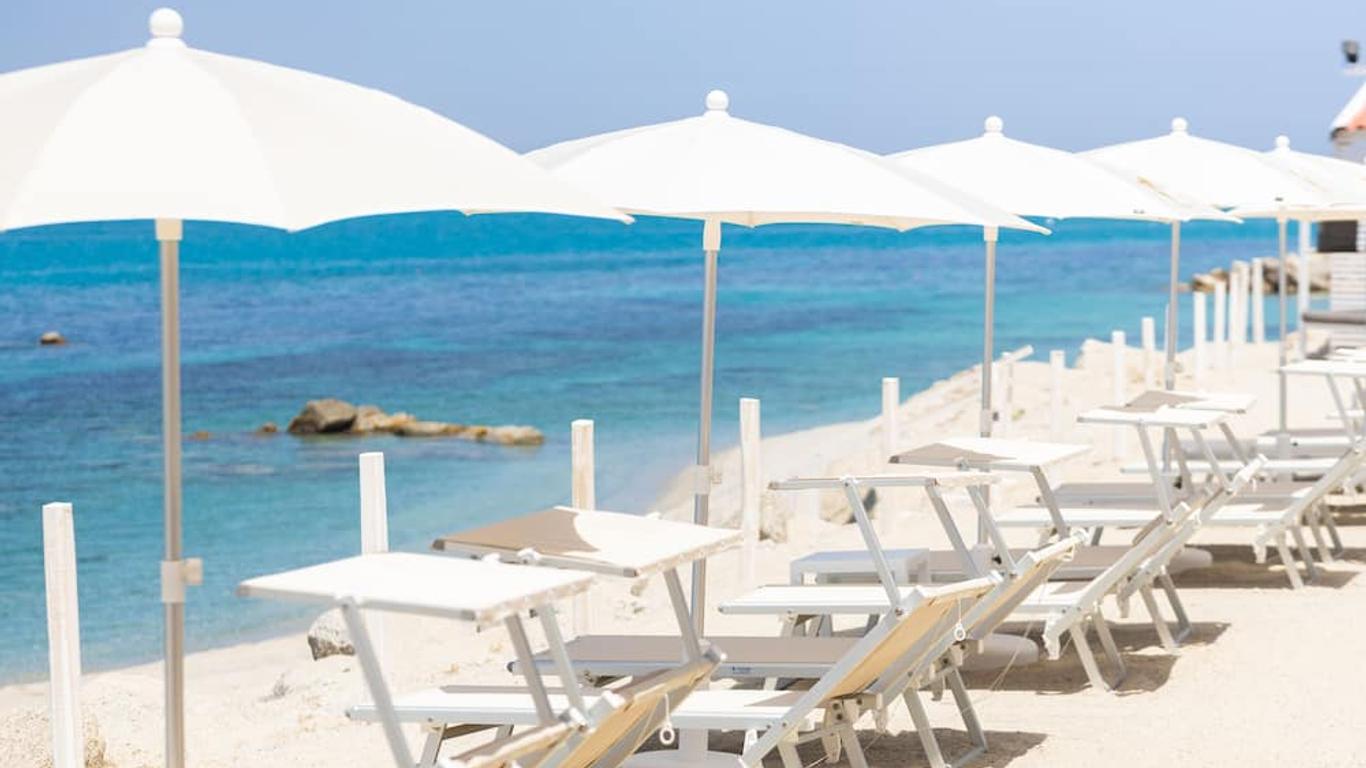 Midenza Seaside & Nature Retreat