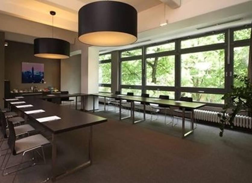 Conference room Photo