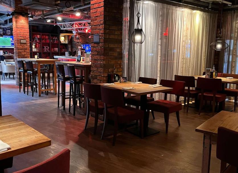 Restaurant Photo