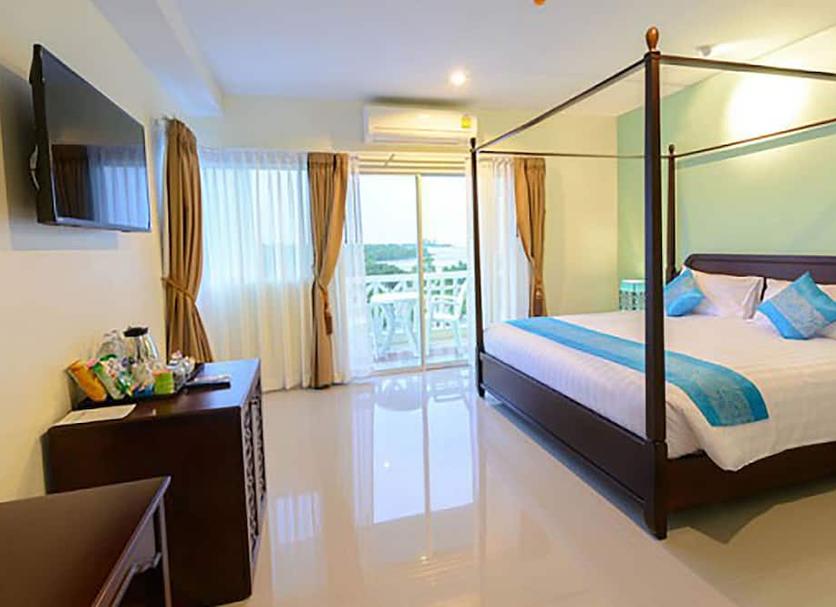 Bedroom Photo