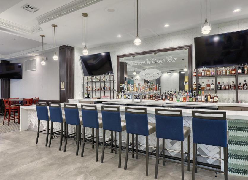 Bar Photo