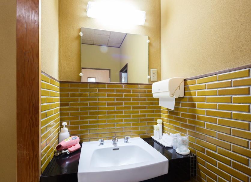 Bathroom Photo