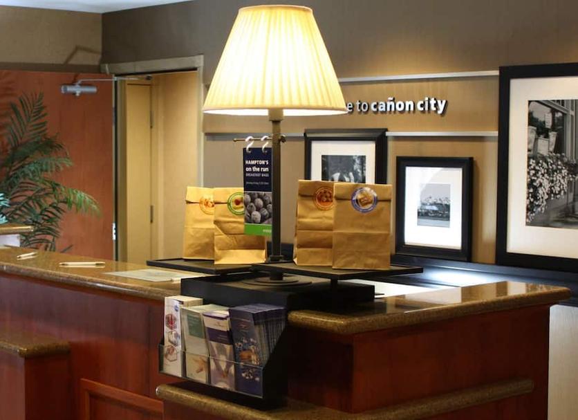 Front desk Photo