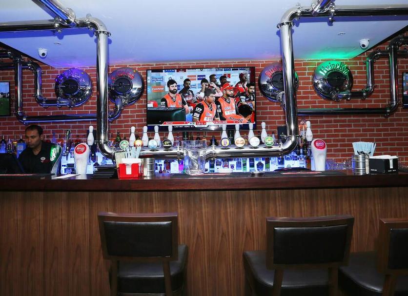 Bar Photo