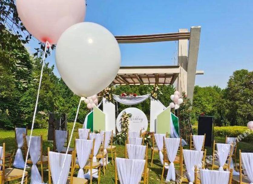 Banquet hall Photo