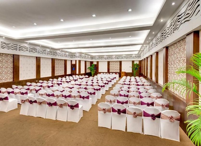 Banquet hall Photo