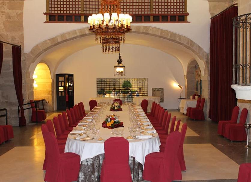 Banquet hall Photo