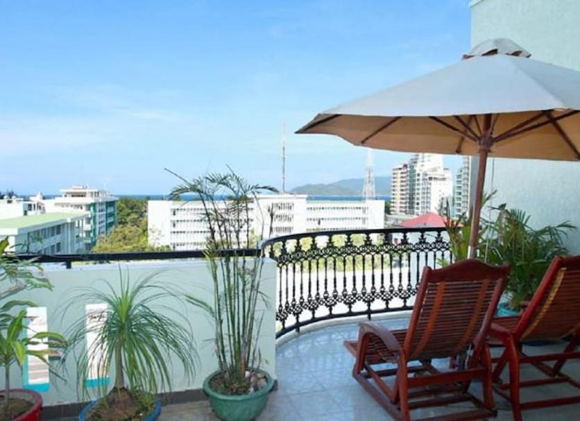 Balcony Photo