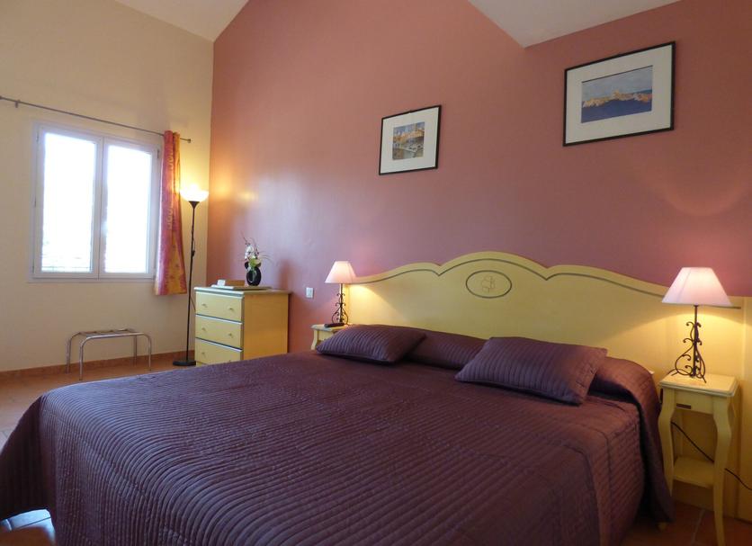 Bedroom Photo
