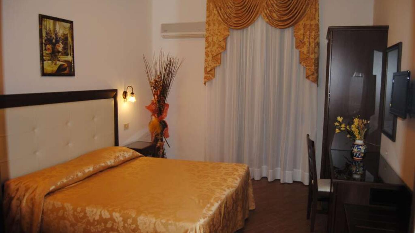 Hotel Soleado