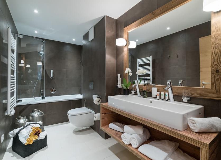 Bathroom Photo