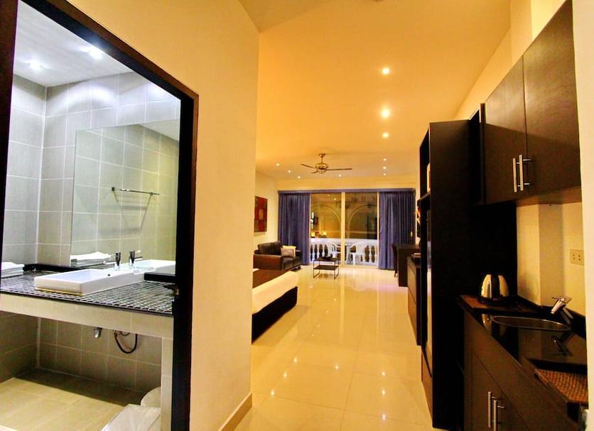 Kitchen Photo