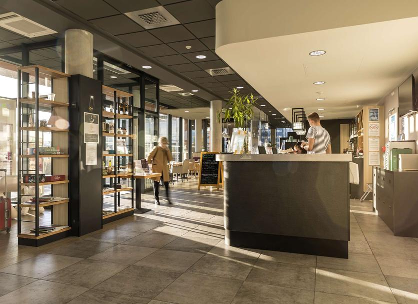 Lobby Photo