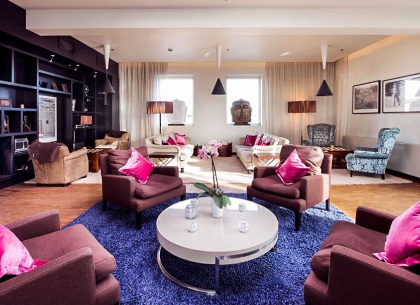 Lounge Photo