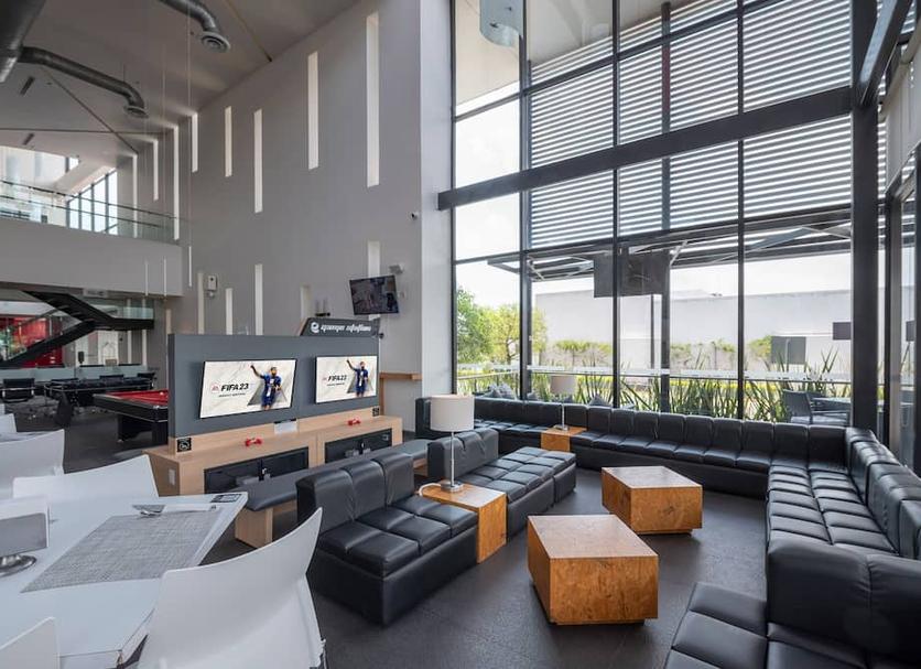 Lounge Photo