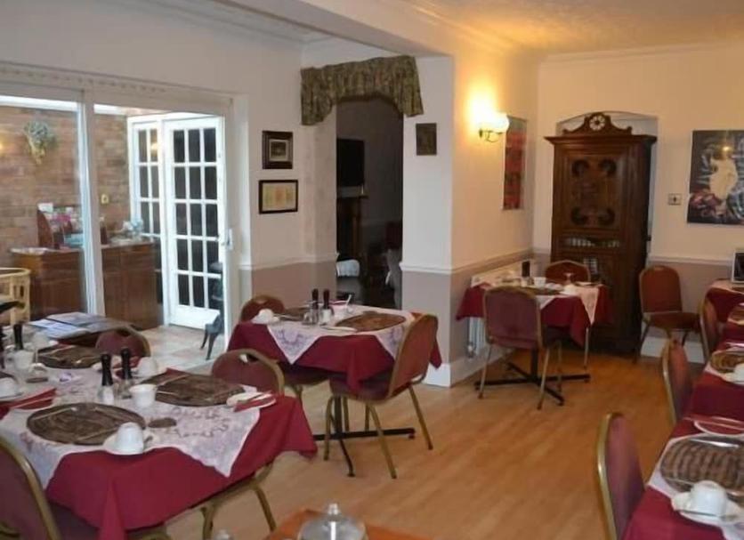 Restaurant Photo