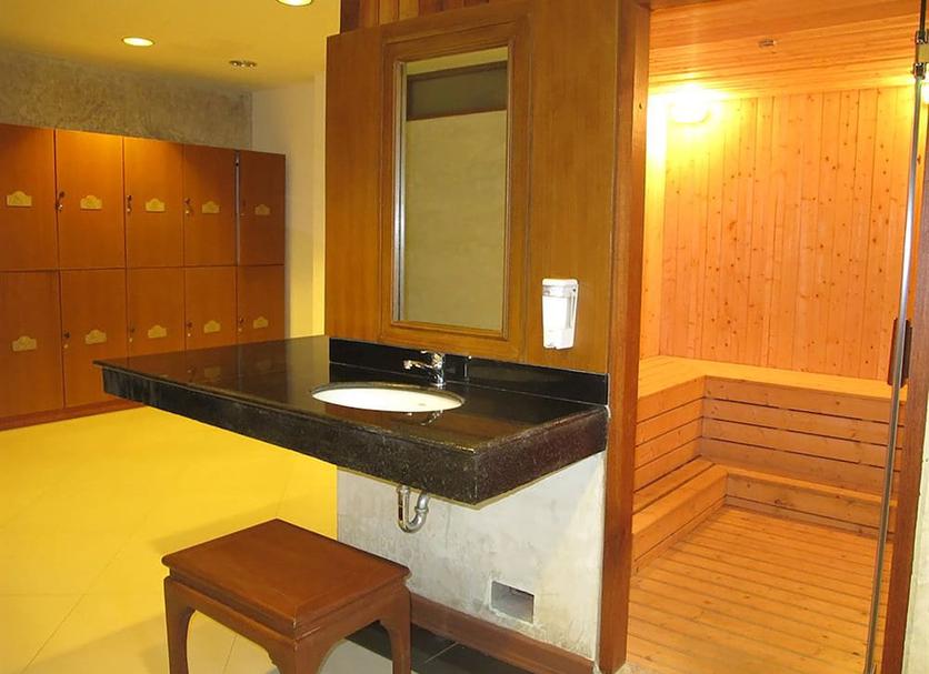 Bathroom Photo