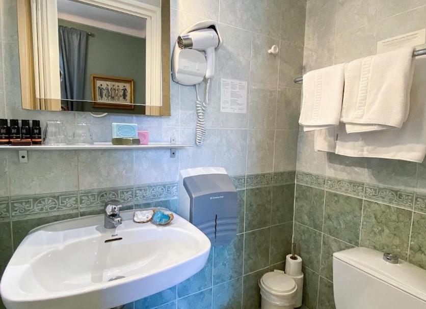 Bathroom Photo