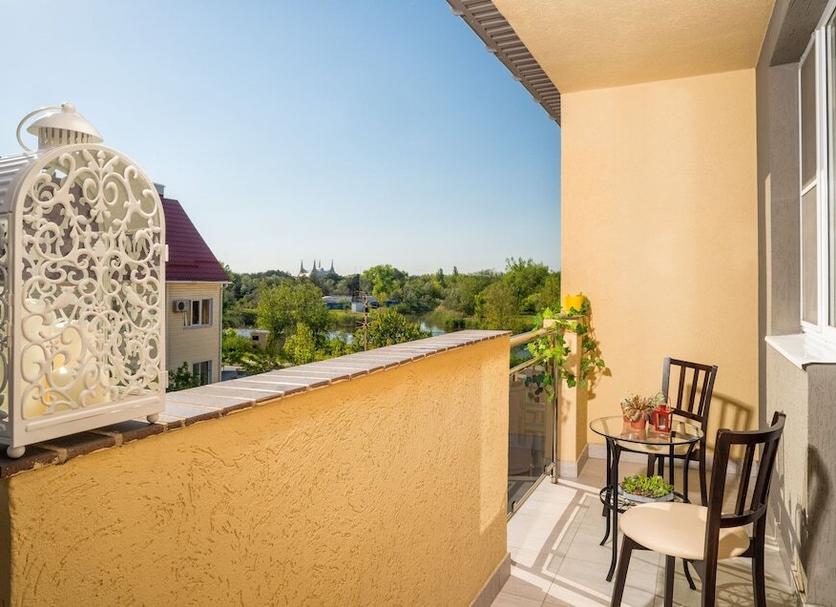 Balcony Photo