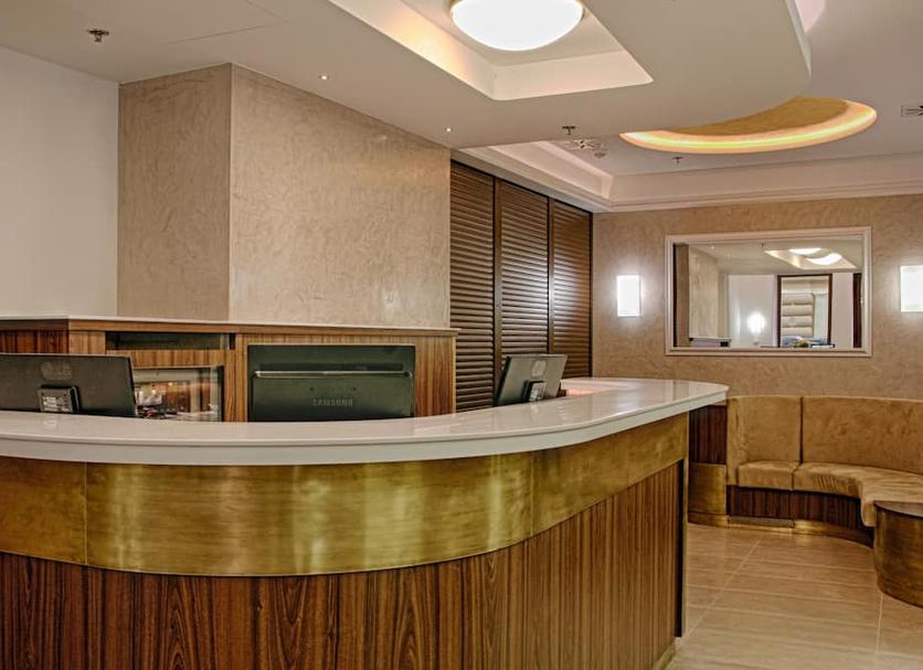 Front desk Photo