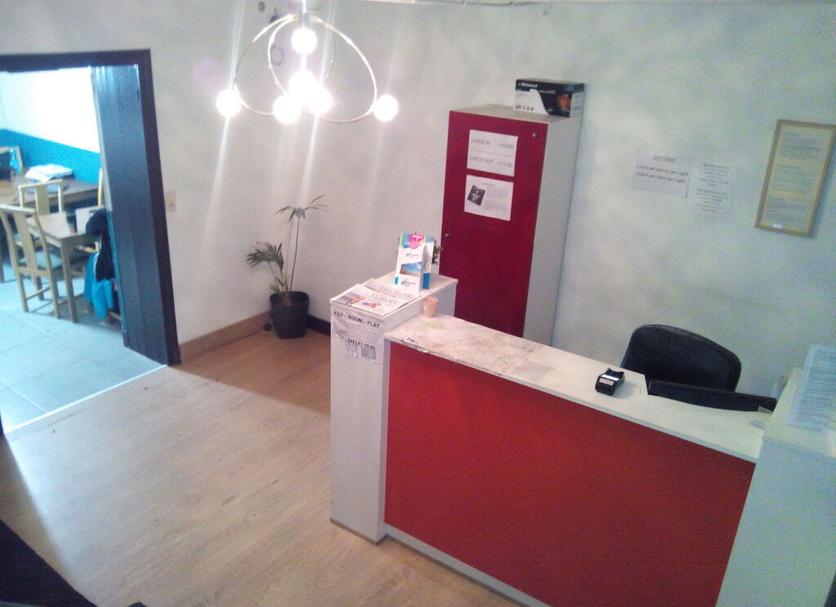 Front desk Photo
