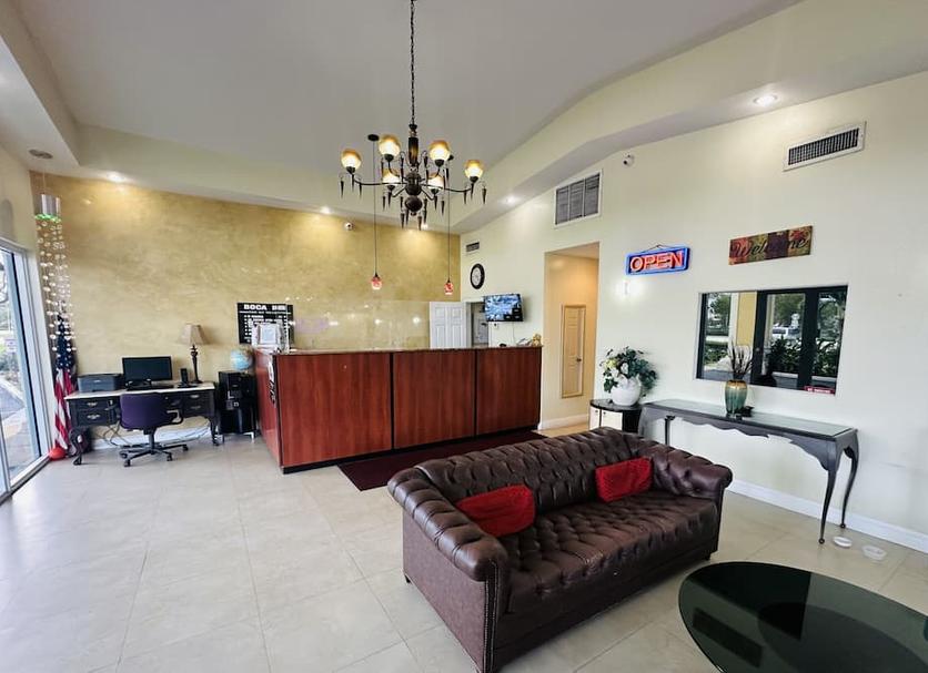 Front desk Photo