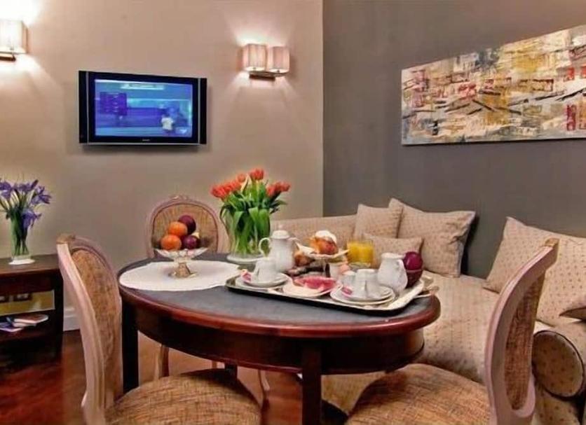 Dining room Photo