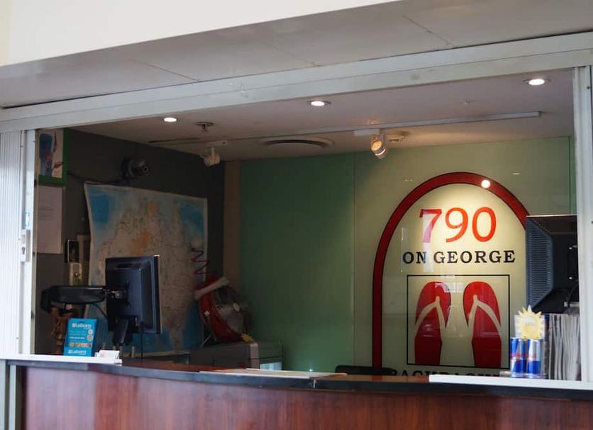 Front desk Photo