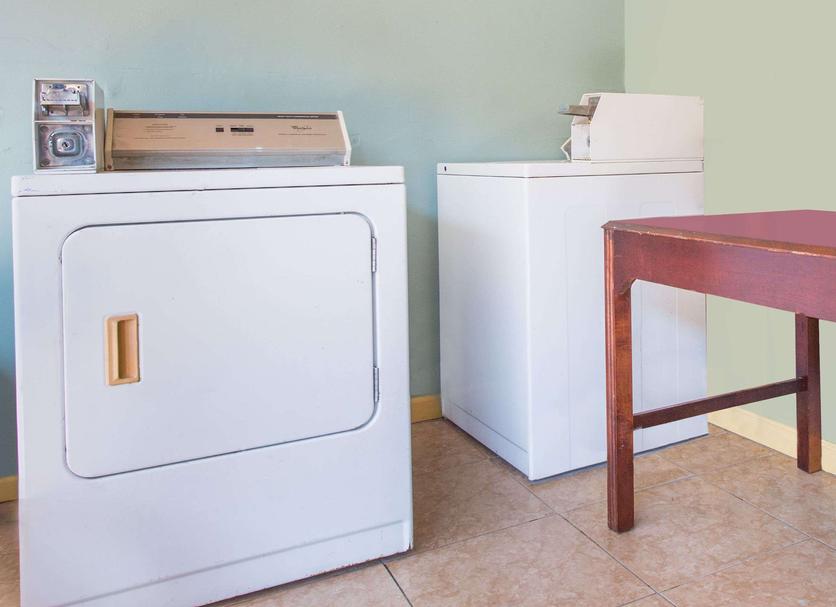 Laundry facility Photo