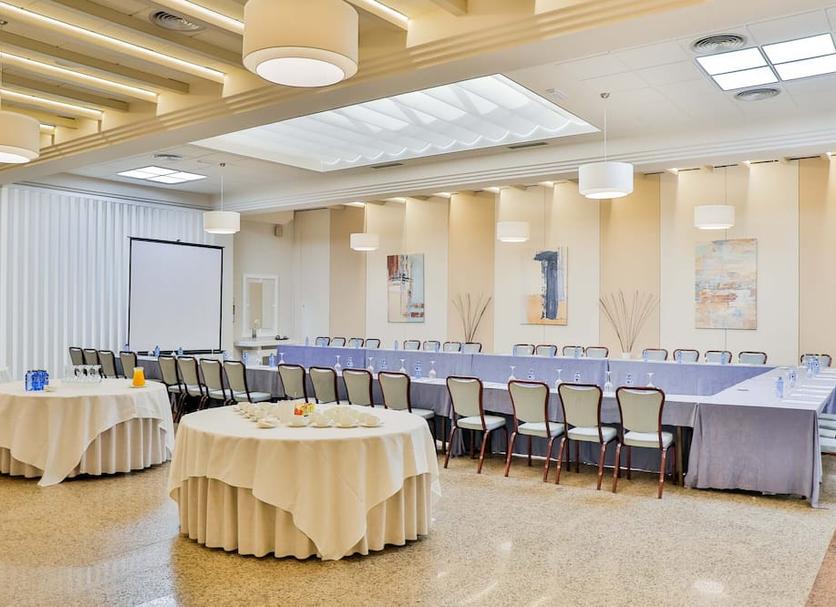 Conference room Photo
