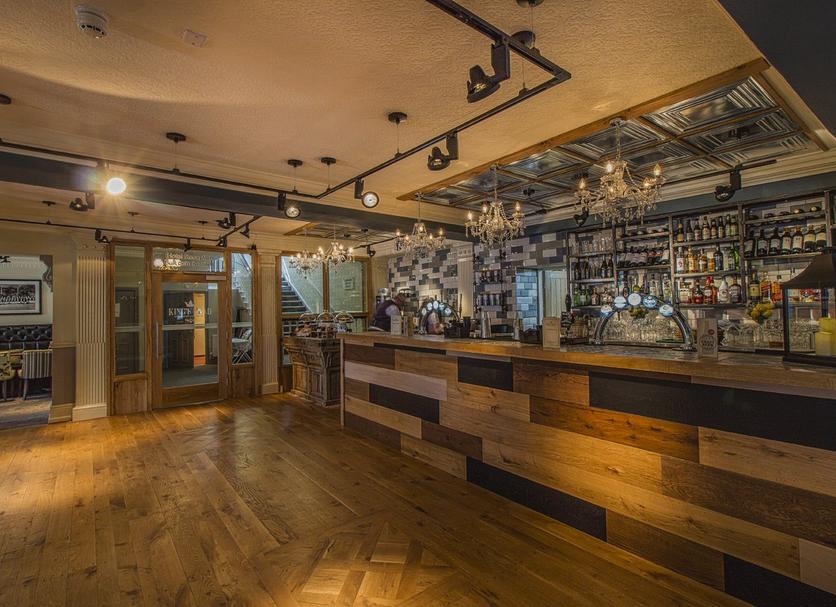 Bar Photo