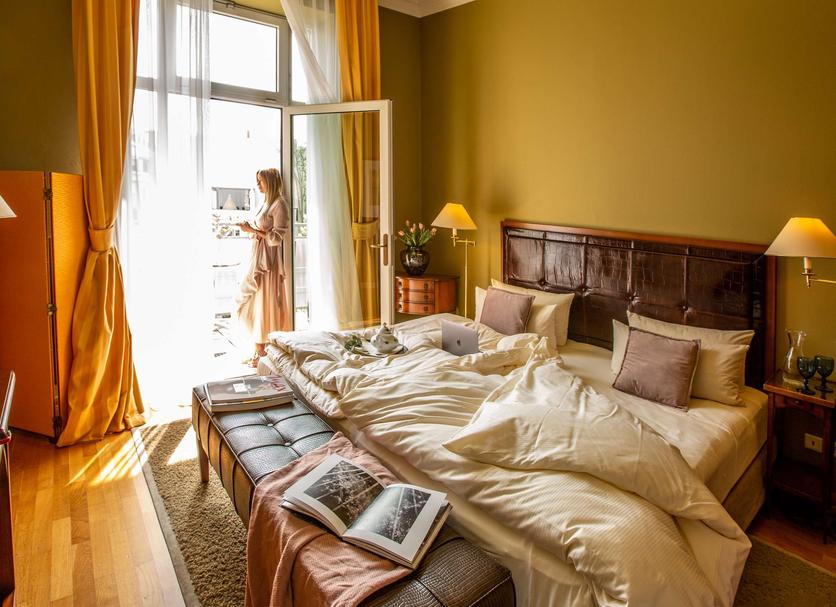 Bedroom Photo