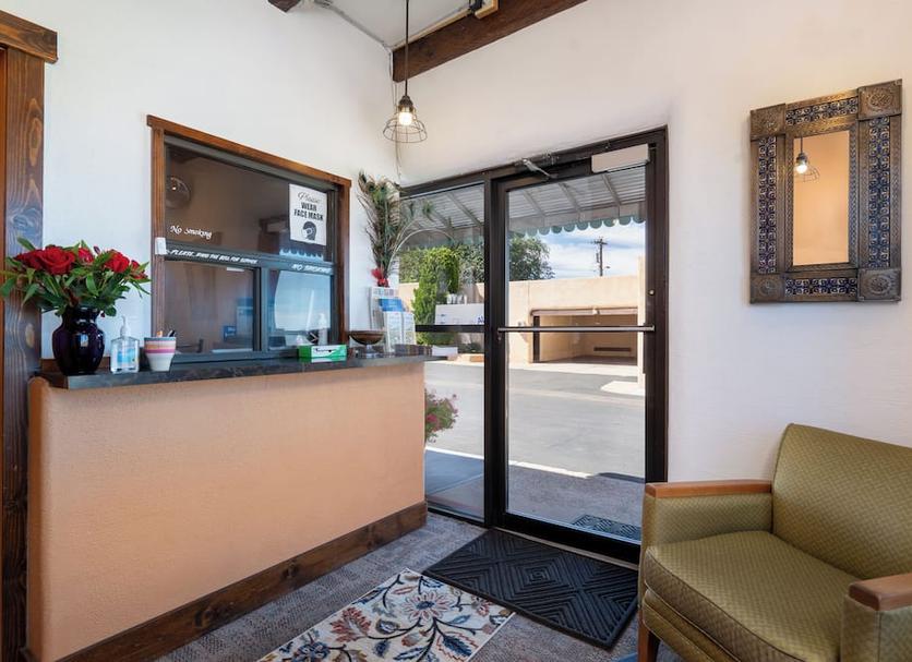 Front desk Photo