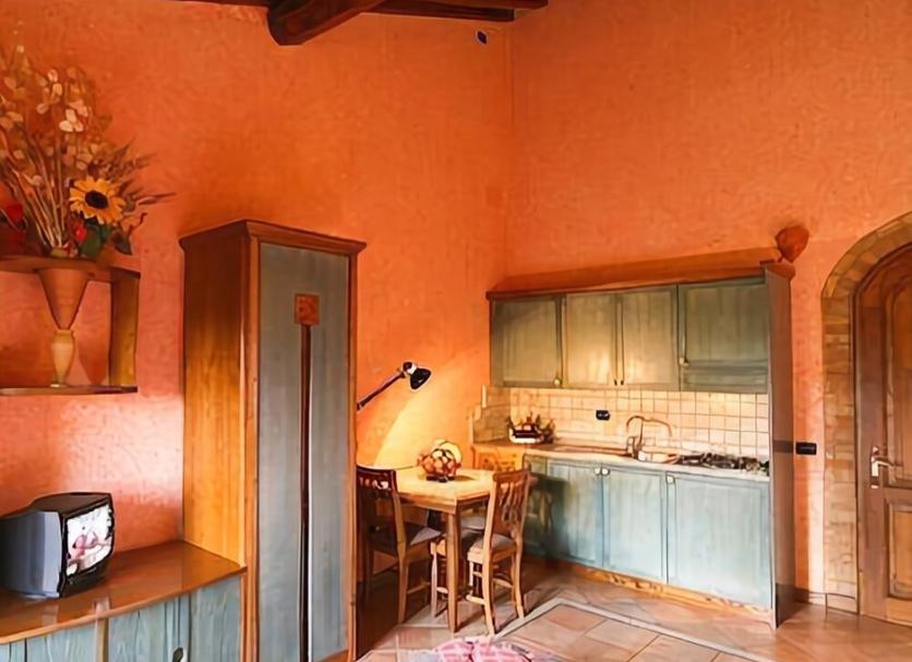 Kitchen Photo