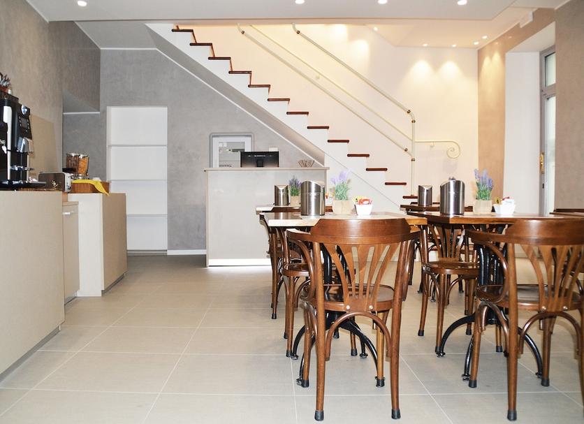 Dining room Photo