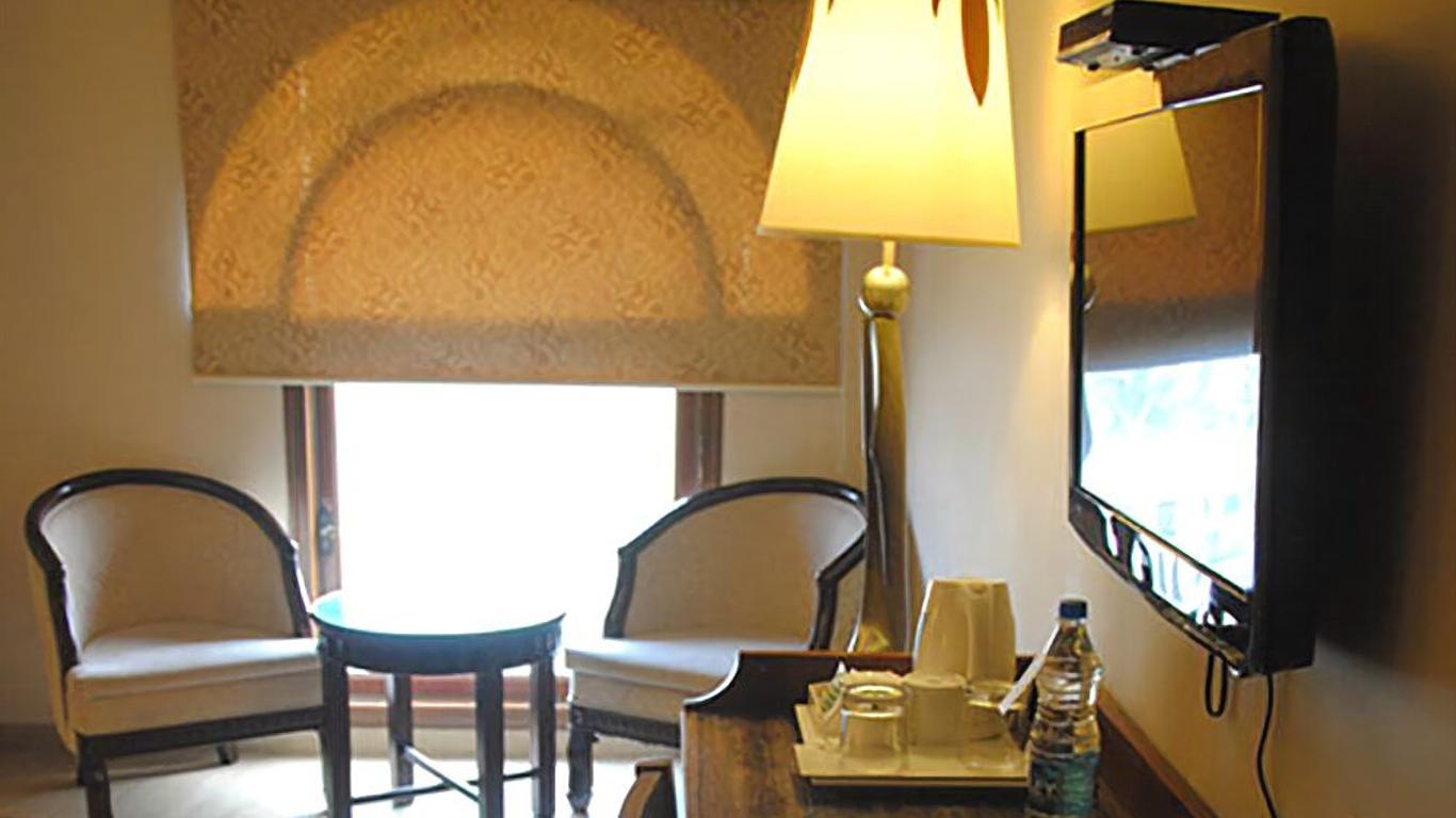 Sai Palace Inn